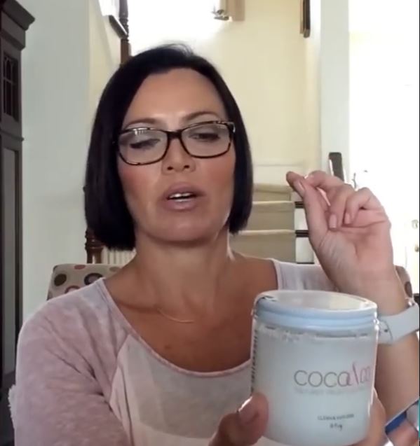 aging skin with coconut oil